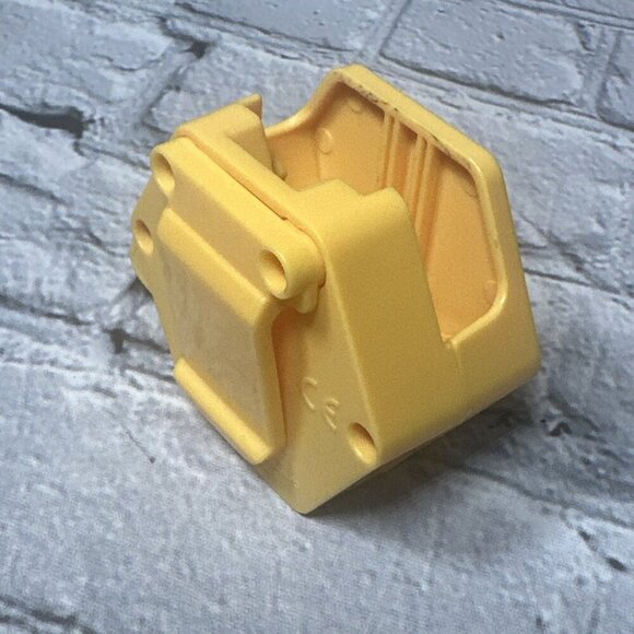 McDonald's Happy Meal Toy 2020 Beyblade Burst #4 Free & Fafnir - Picture 5 of 8